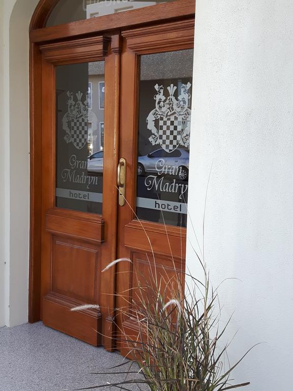 Hotel Gran Madryn Puerto Madryn Ngoại thất bức ảnh